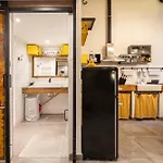 Yellow Compass Studio W40